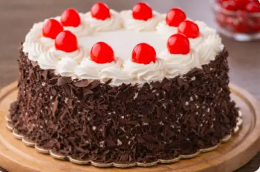 Black forest bento cake